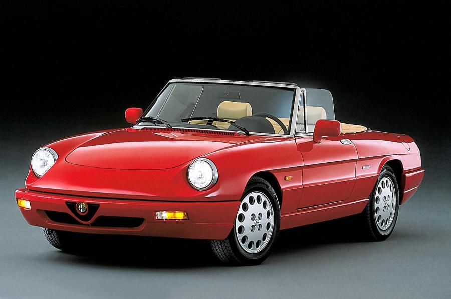  Alfa Romeo Spider 2.0 (115.A1) 1990 года  (фото 1 из 35)